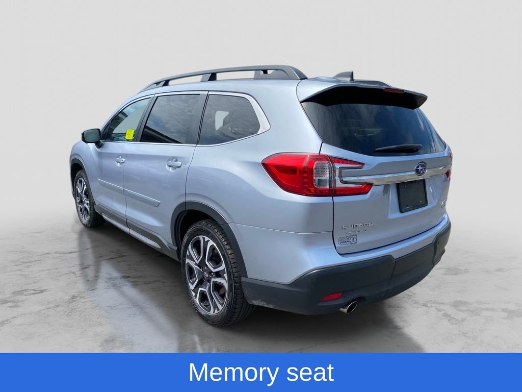 Used 2023 Silver Subaru Limited image 3