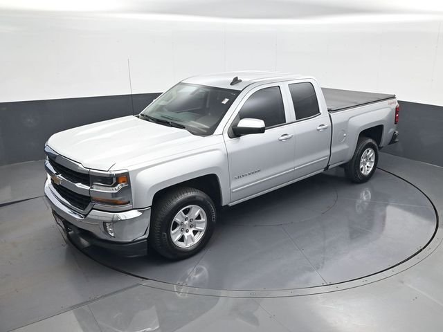 Used 2017 Silver Chevrolet LT image 13