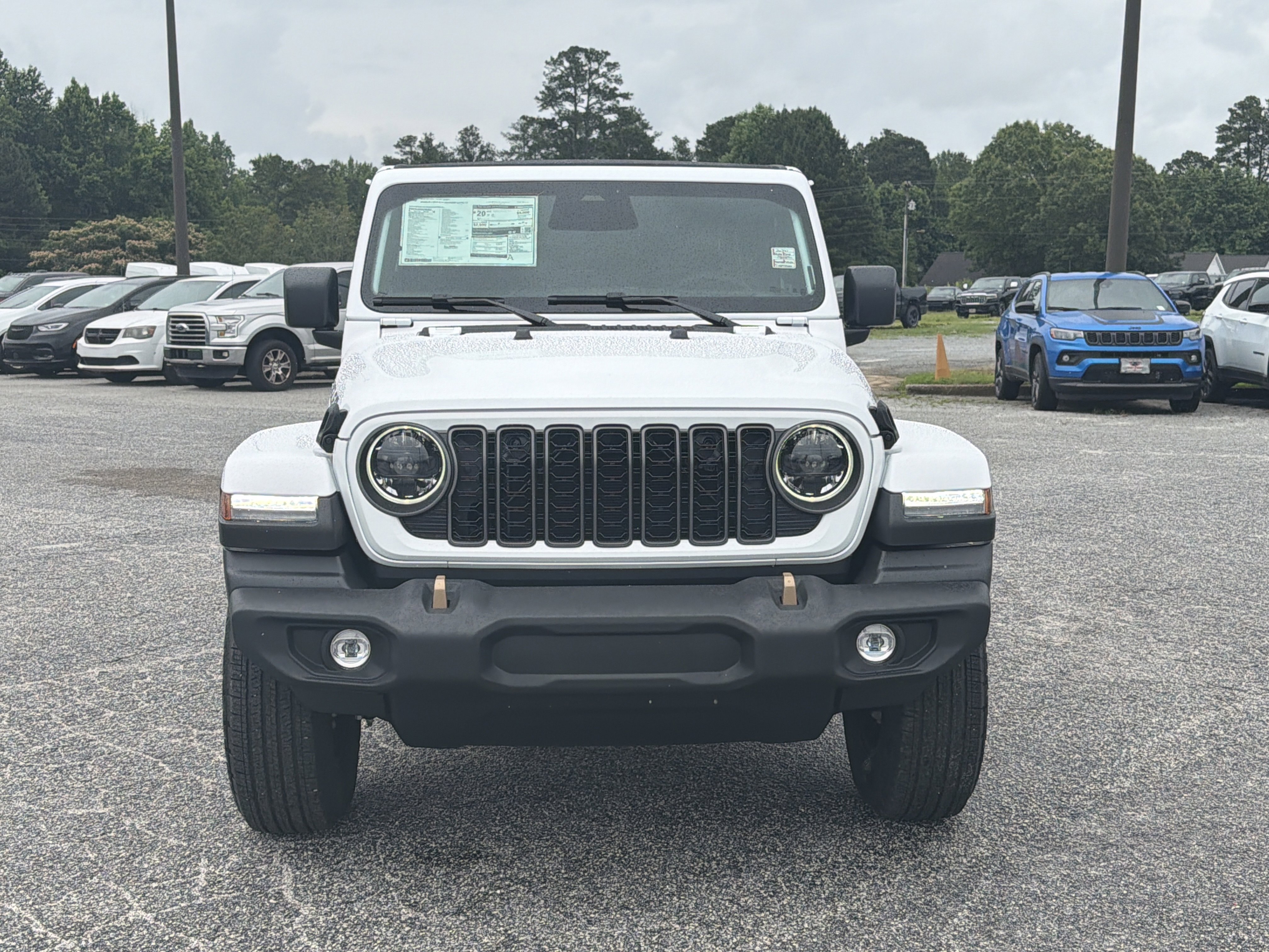 New 2026 Bright White Clear-Coat Exterior Paint Jeep 85th Anniversary image 3