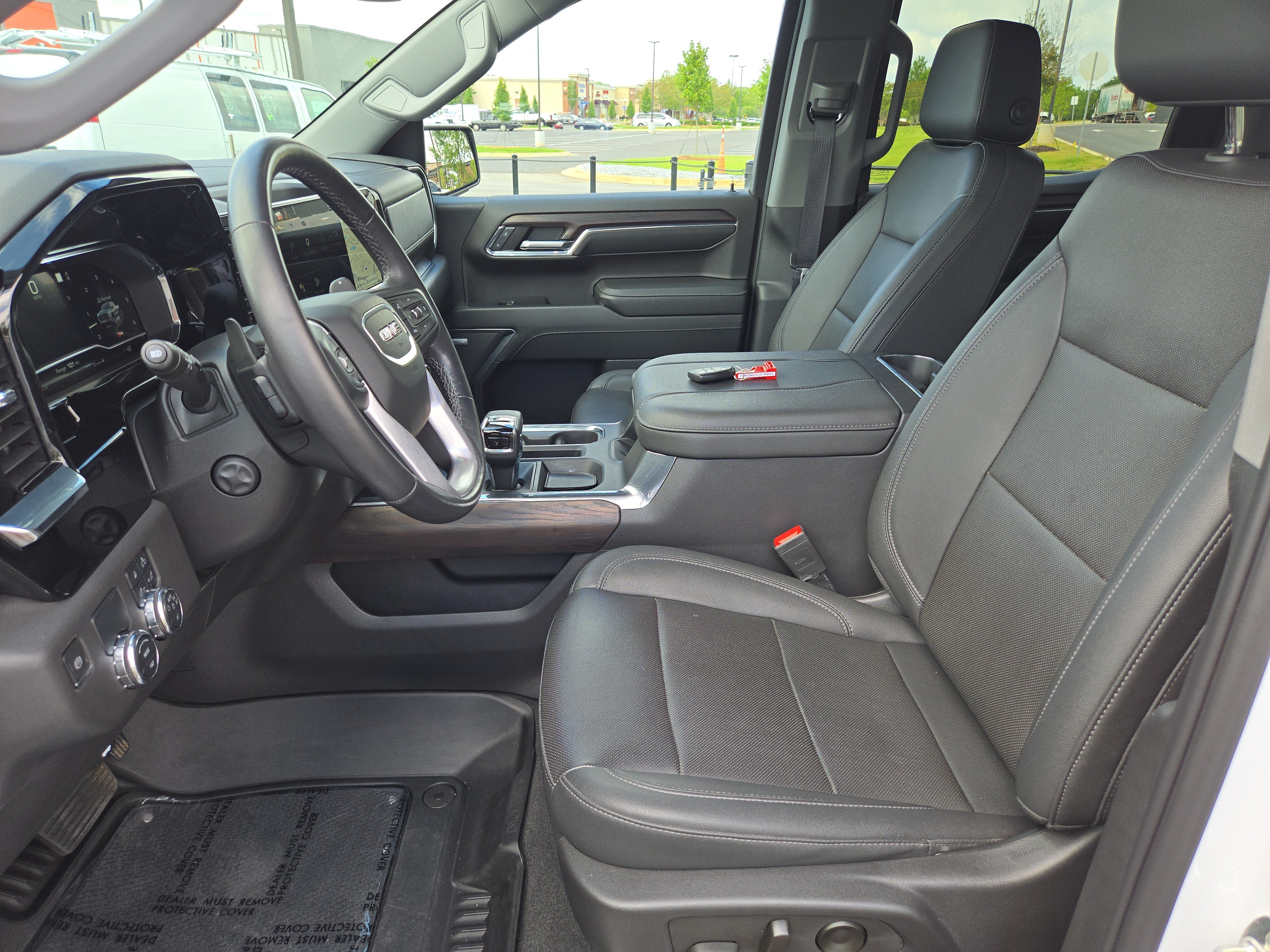 Used 2023 White Frost Tricoat GMC SLT image 19
