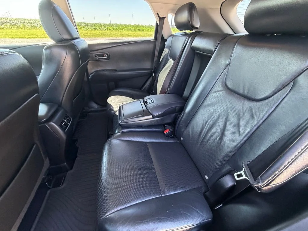 Used 2015 Black Lexus 350 image 25