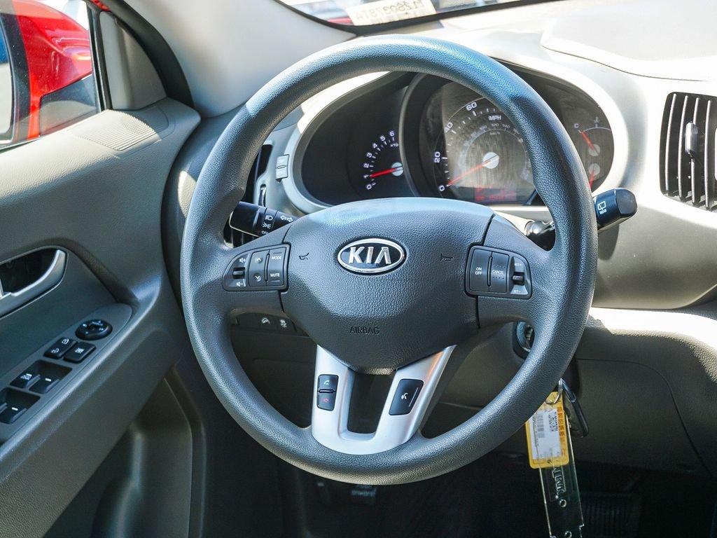 Used 2011 Red Kia LX image 17