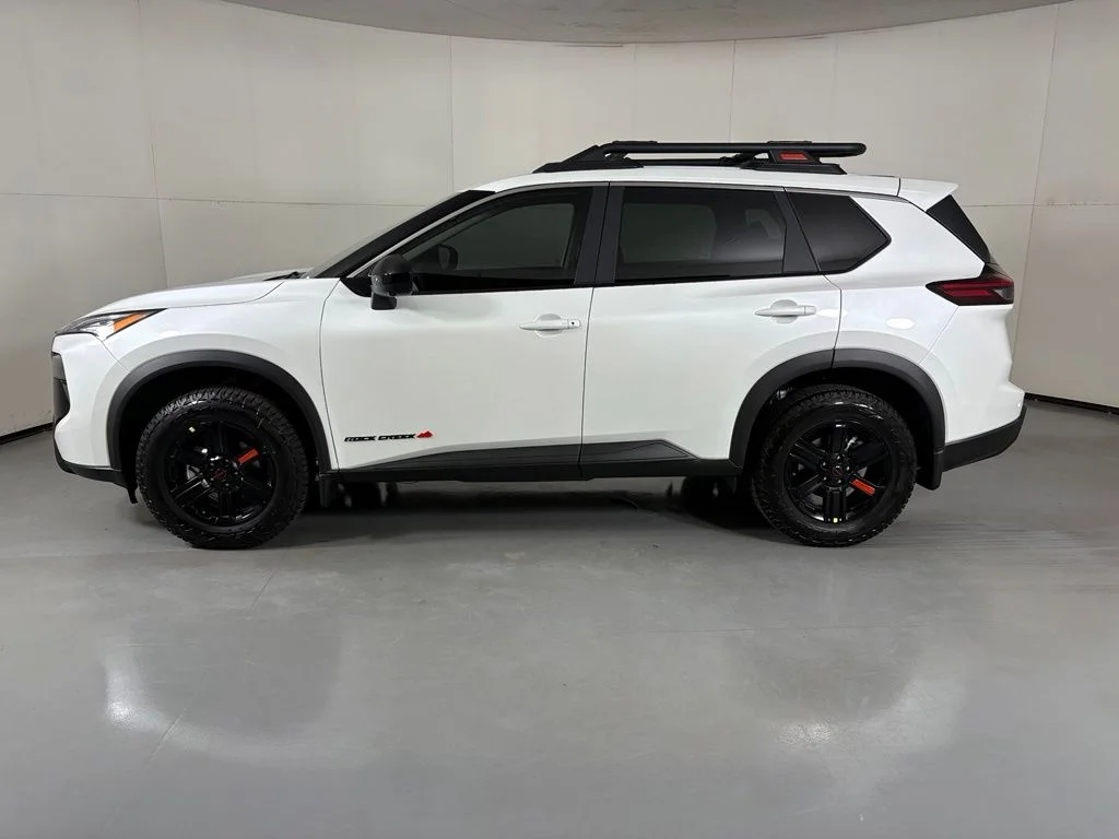 New 2026 Everest White Pearl TriCoat Nissan Rock Creek® image 5