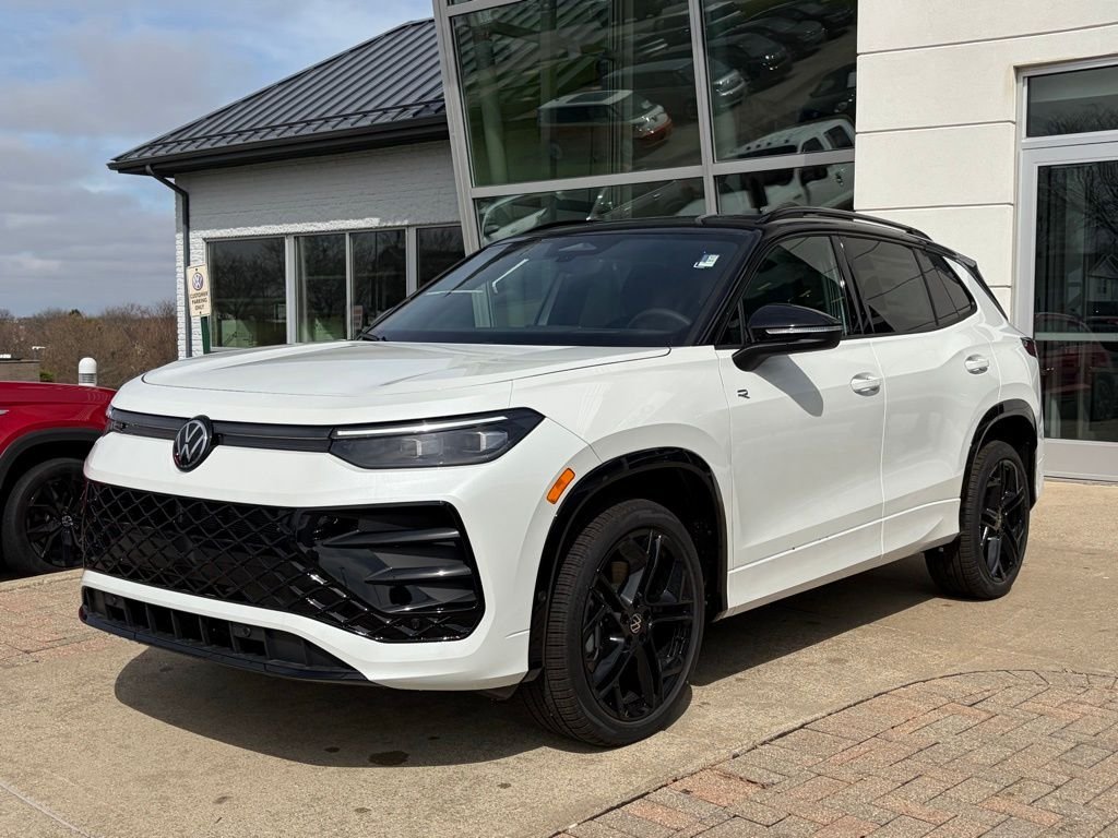 New 2026 Opal White W/Deep Black Roof Volkswagen 2.0T SE R-Line Black image 2