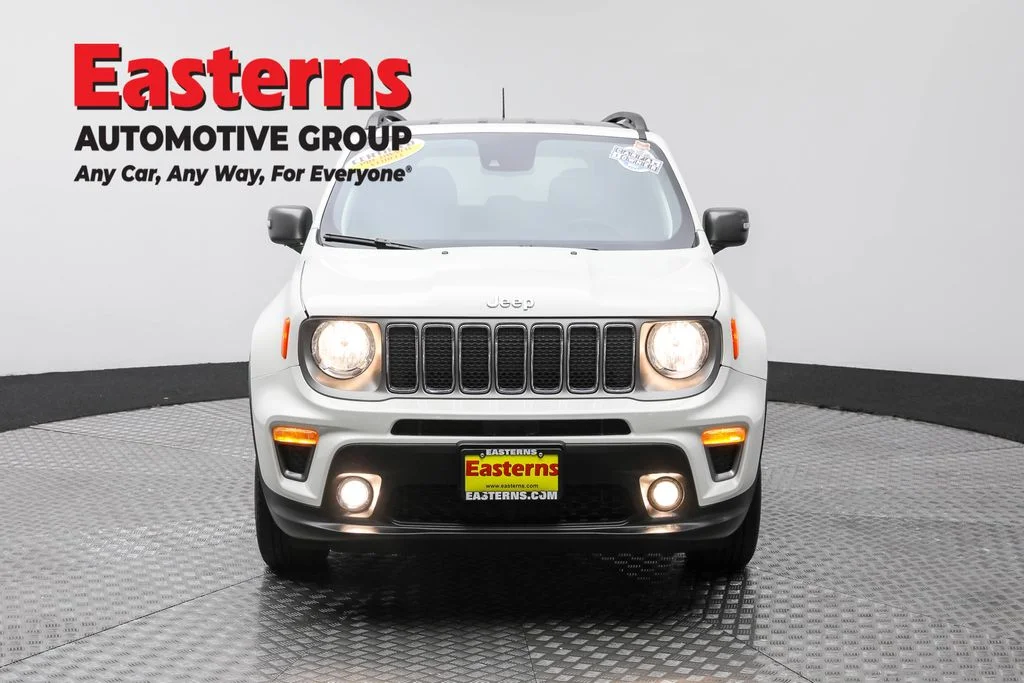 Used 2021 White Jeep Limited image 2