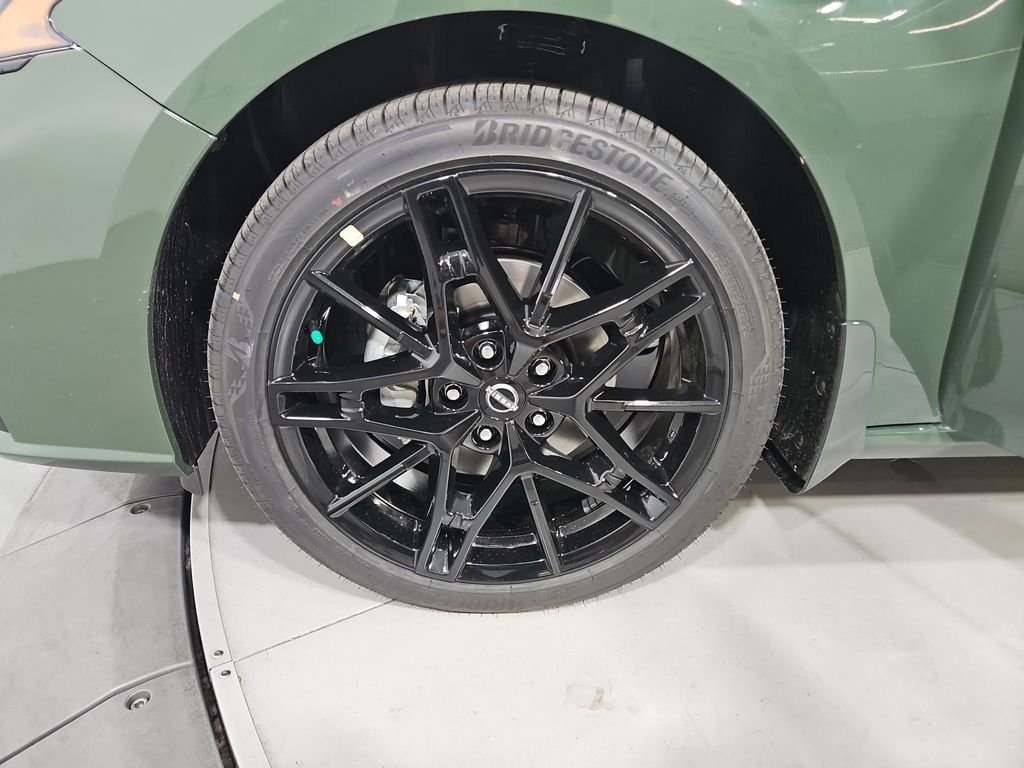 New 2026 Green Nissan 2.5 SR image 27