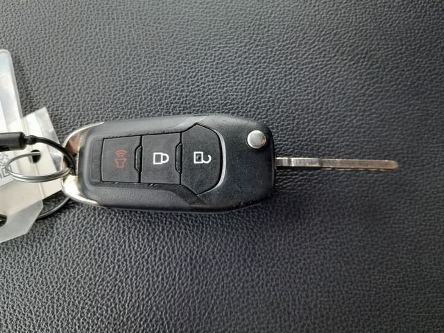 Used 2024 Blue Ford XLT image 10