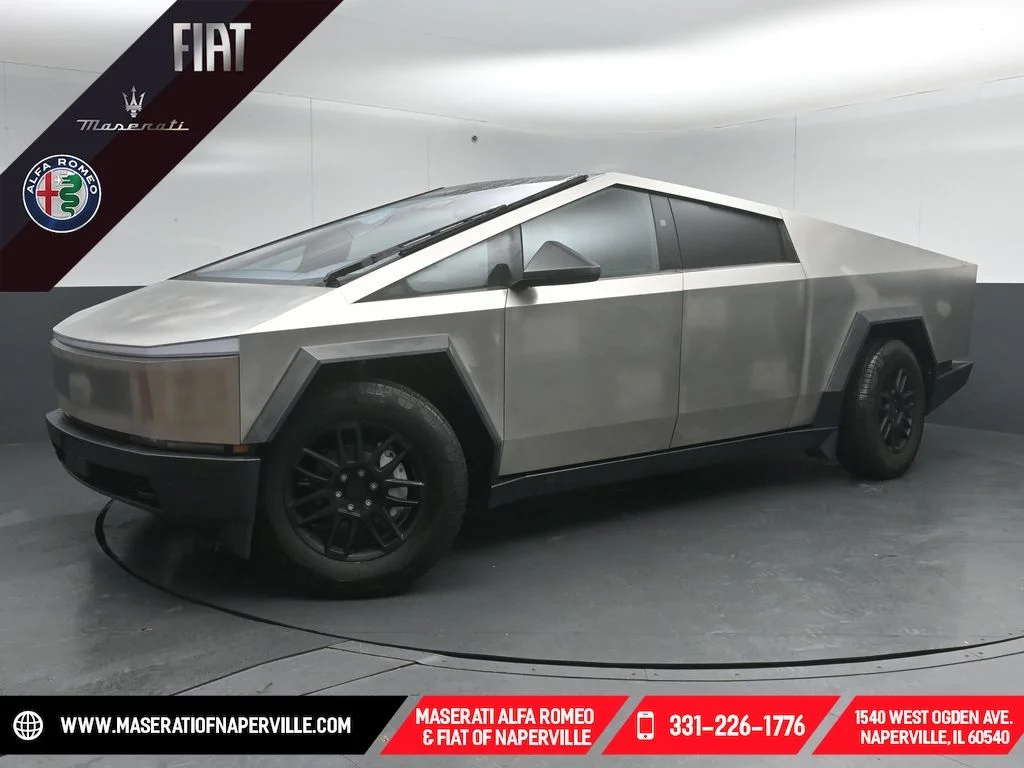 2024 Tesla Cybertruck All-Wheel Drive's photo