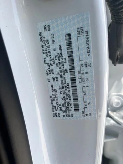 Used 2025 White Ford XLT image 13