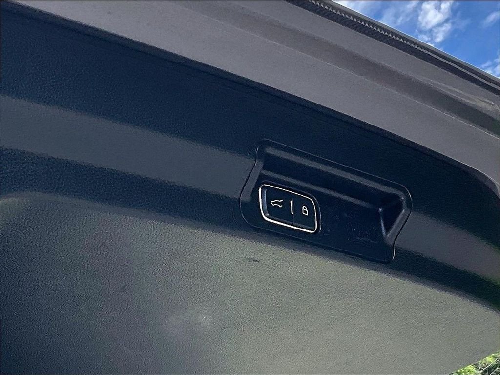 Used 2023 Gray Ford XLT image 25