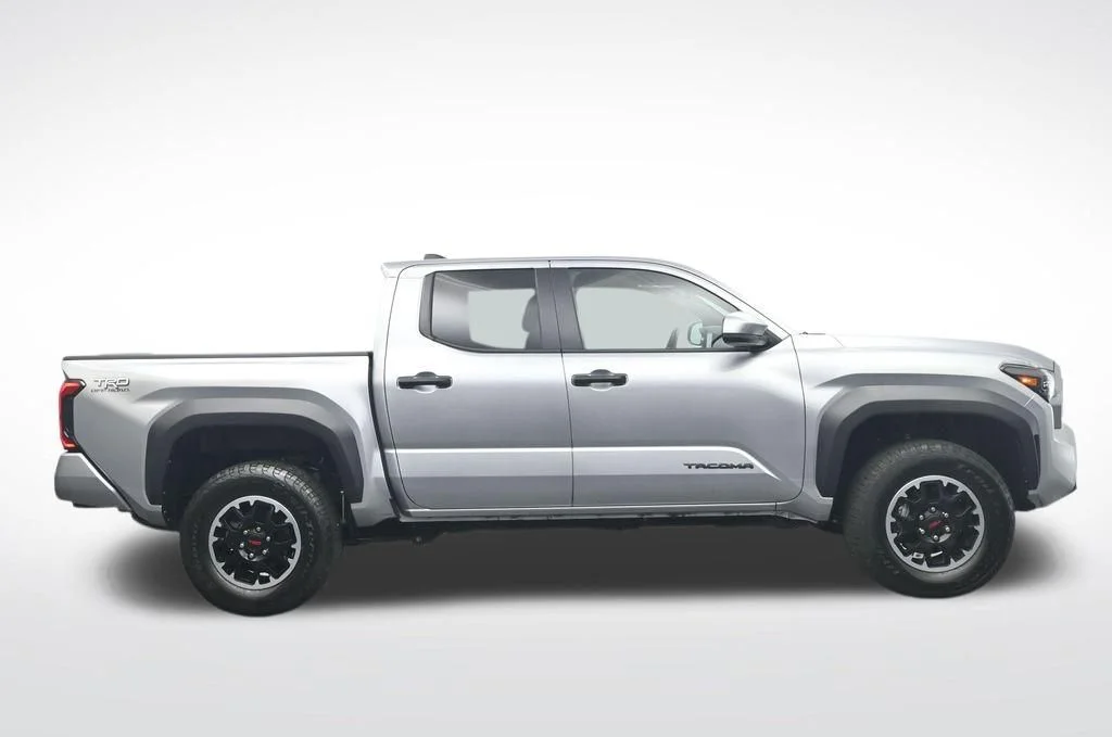 Used 2025 Silver Toyota TRD Off-Road image 4