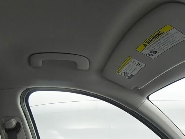 Used 2022 Gray Hyundai SEL image 41