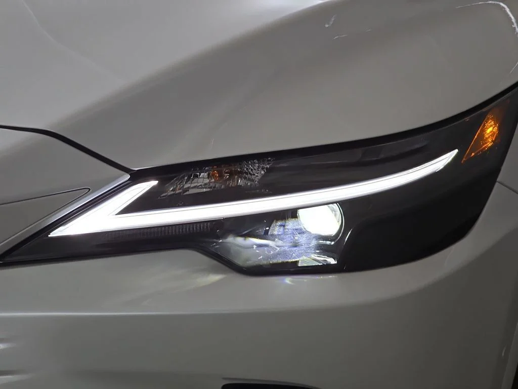 New 2026 Eminent White Pearl Lexus PREMIUM PLUS image 29