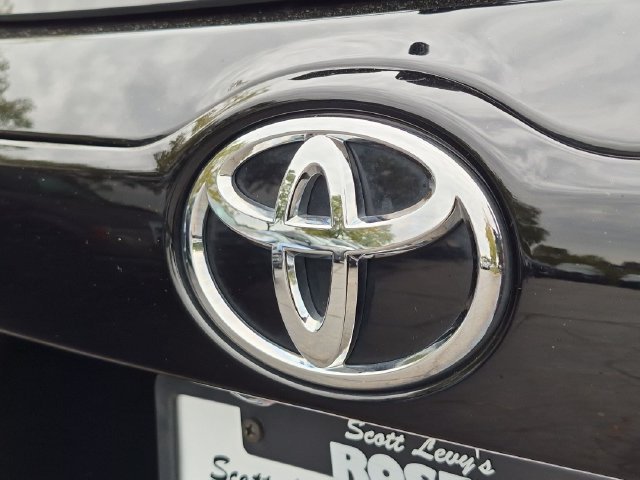 Used 2019 Black Toyota SE image 30