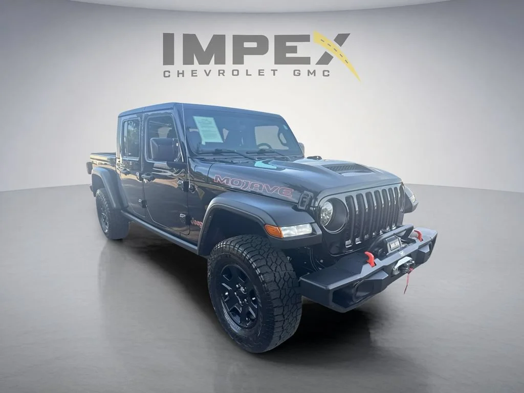 Used 2023  Jeep Mojave image 7