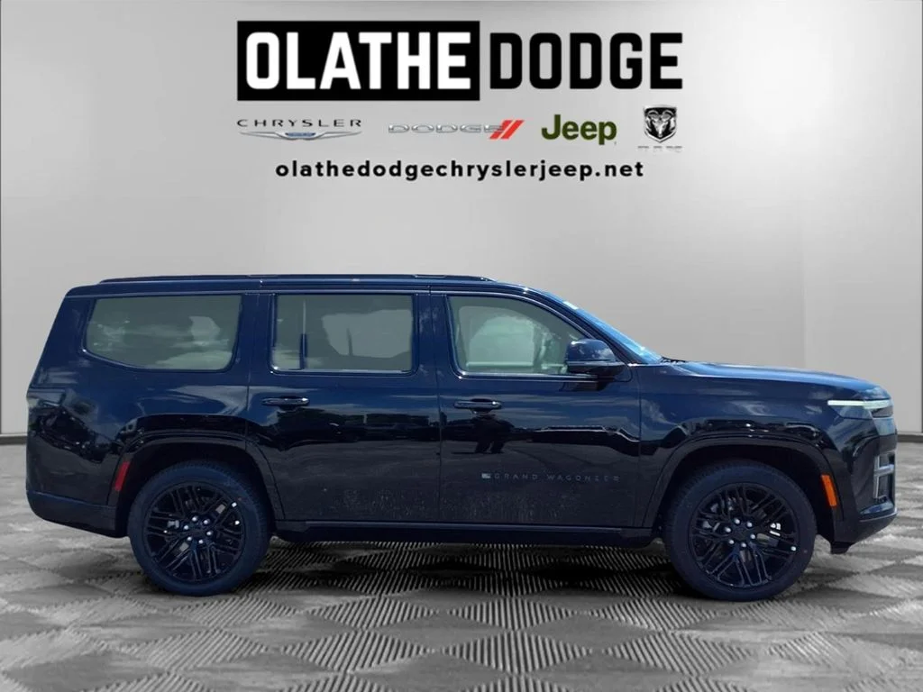 New 2026 High Gloss Black Exterior Paint Jeep Limited Reserve image 31