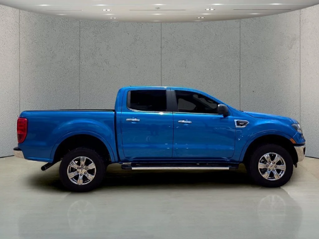 Used 2021 Blue Ford XLT image 6