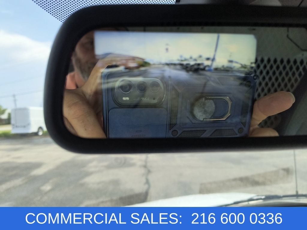 2025 Chevrolet Express Cargo Work Van - Photo 28