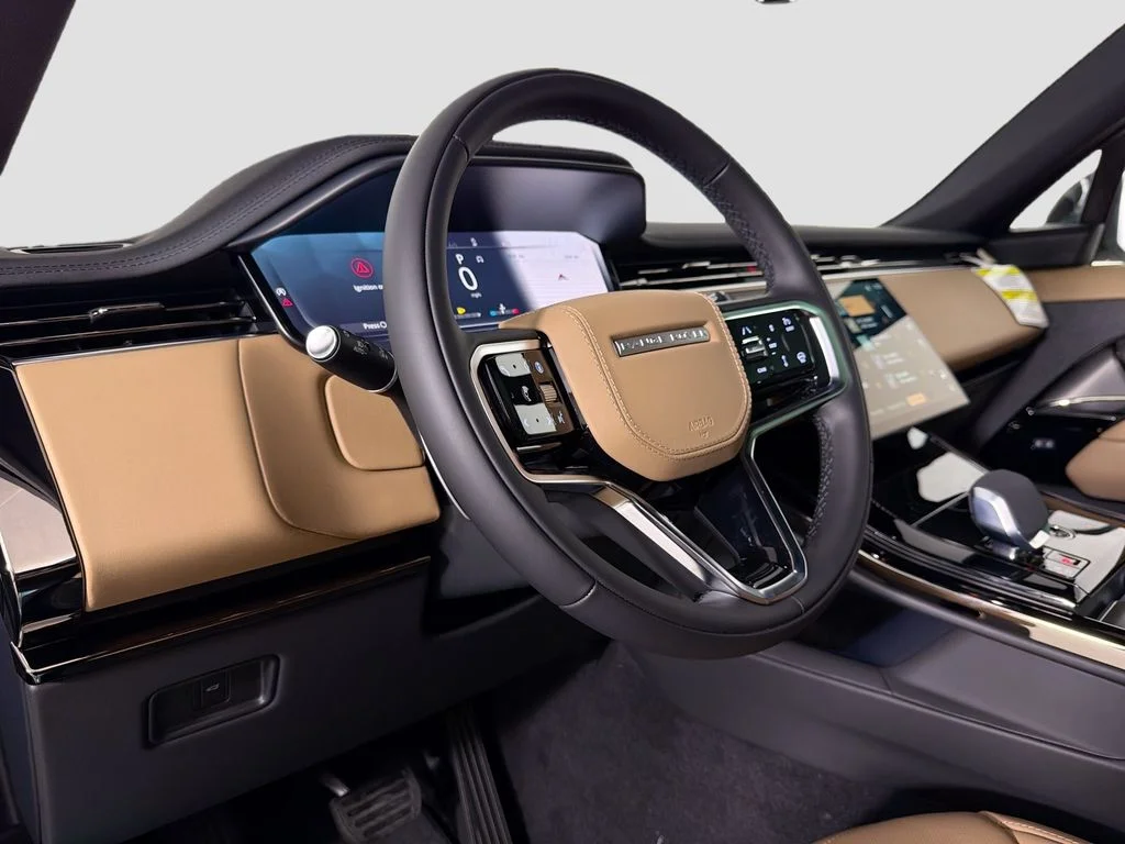 New 2026 Varesine Blue Land Rover SE image 9