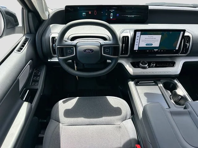 New 2026 Oxford White Ford Active image 16