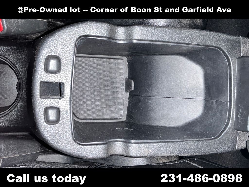 Used 2018 Blue Jeep Limited image 26