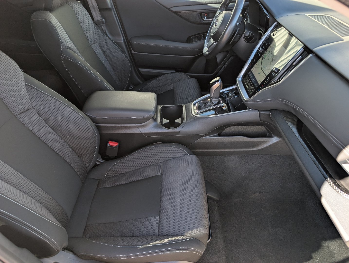 Used 2024 Crystal White Pearl Subaru Premium image 11