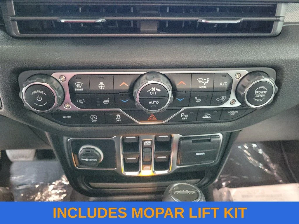 New 2025 Joose Jeep Sport S image 26