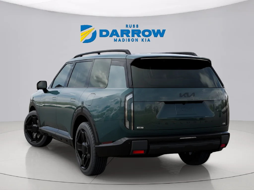 New 2027 Black Jade Green Kia X-Line SX image 3