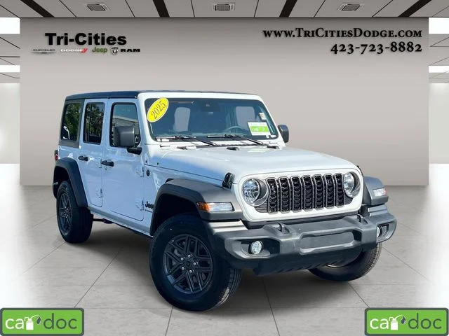 2025 Jeep Wrangler Sport S's photo