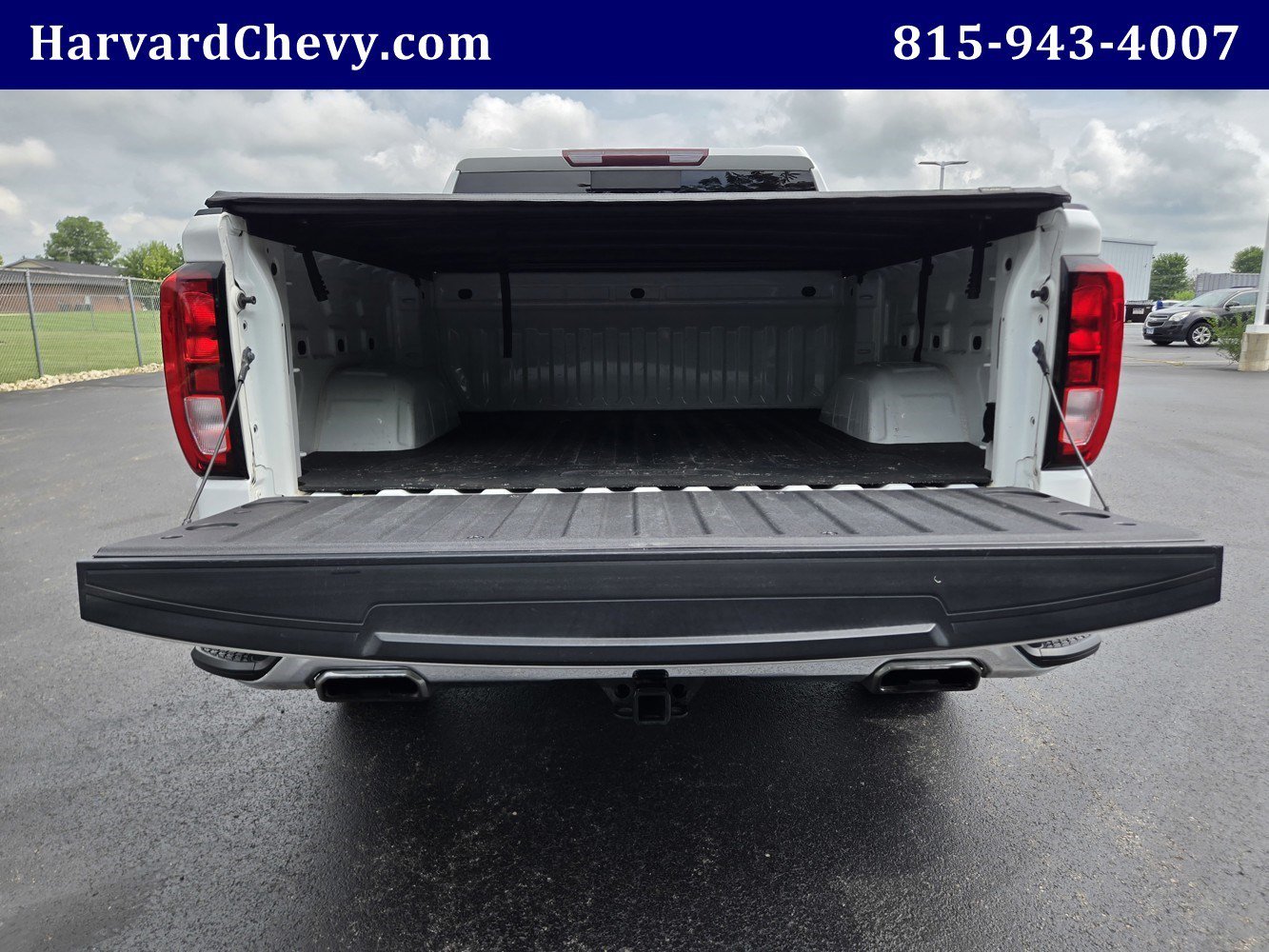 Used 2020 SUMMIT WHITE GMC SLE image 31