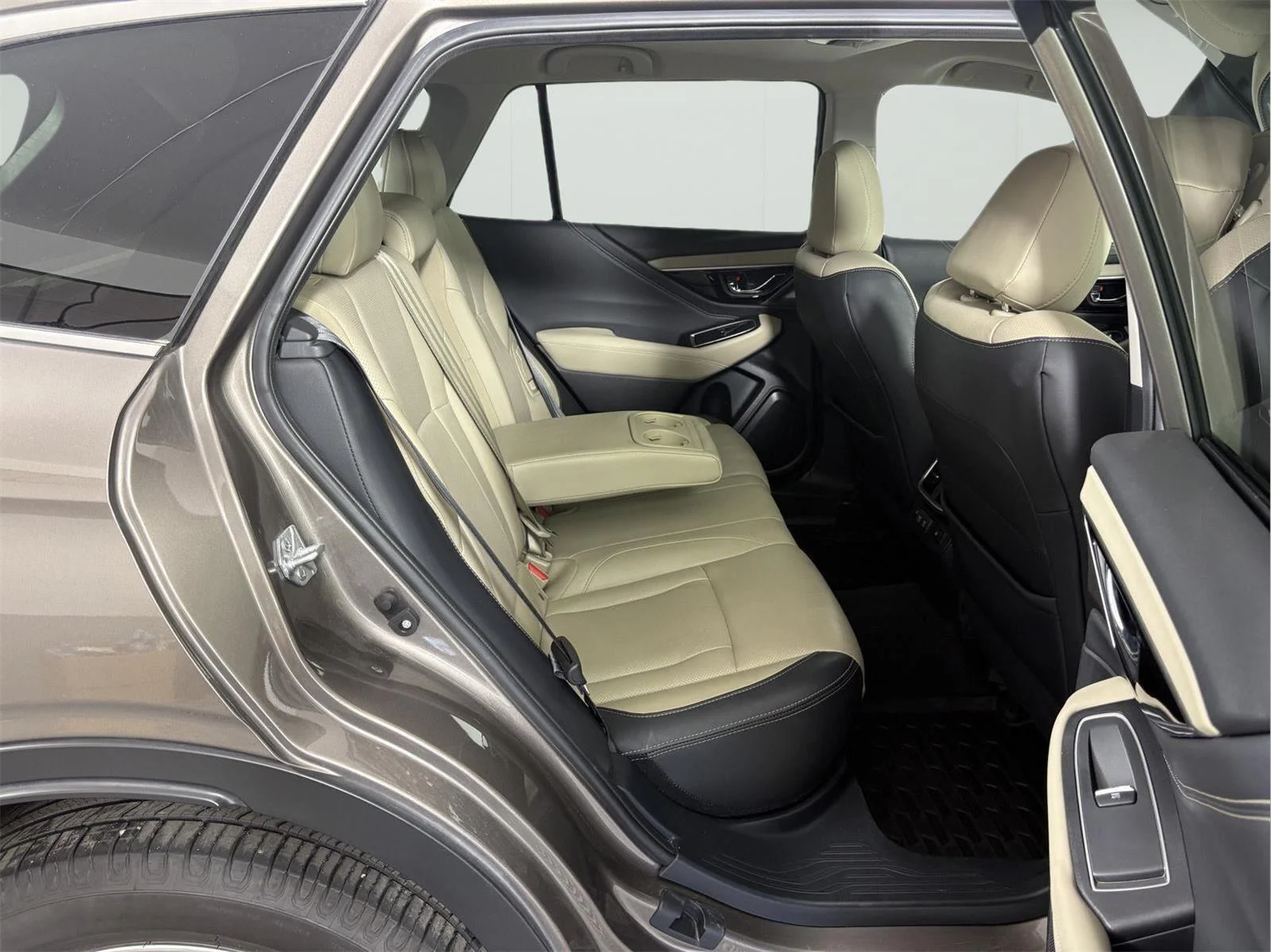 Used 2021 Cinnamon Brown Pearl Subaru Limited XT image 18