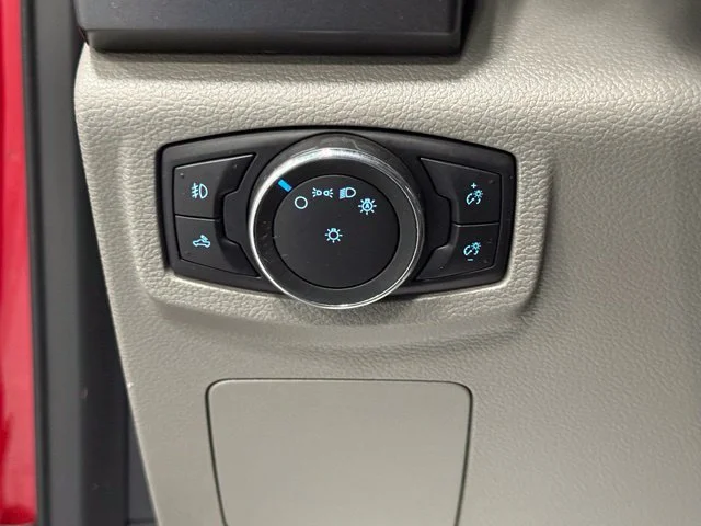 Used 2017 Red Ford XLT image 11