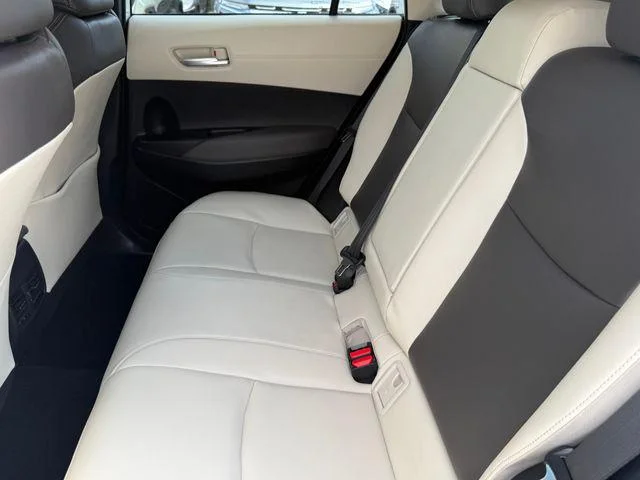 Certified Used 2024 WIND CHILL PEARL Toyota XLE image 25