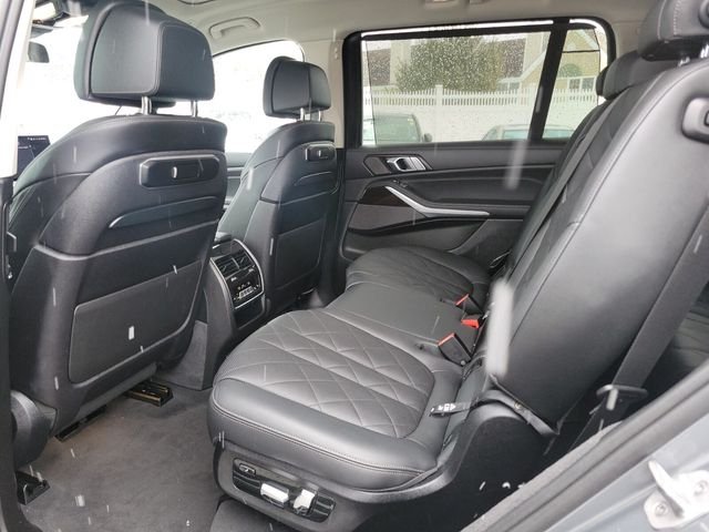 2024 BMW X7 40i - Photo 16