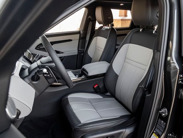 New 2026 Carpathian Grey Land Rover Hoxton Edition image 13