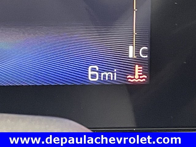 2025 Chevrolet Trax ACTIV photo 2