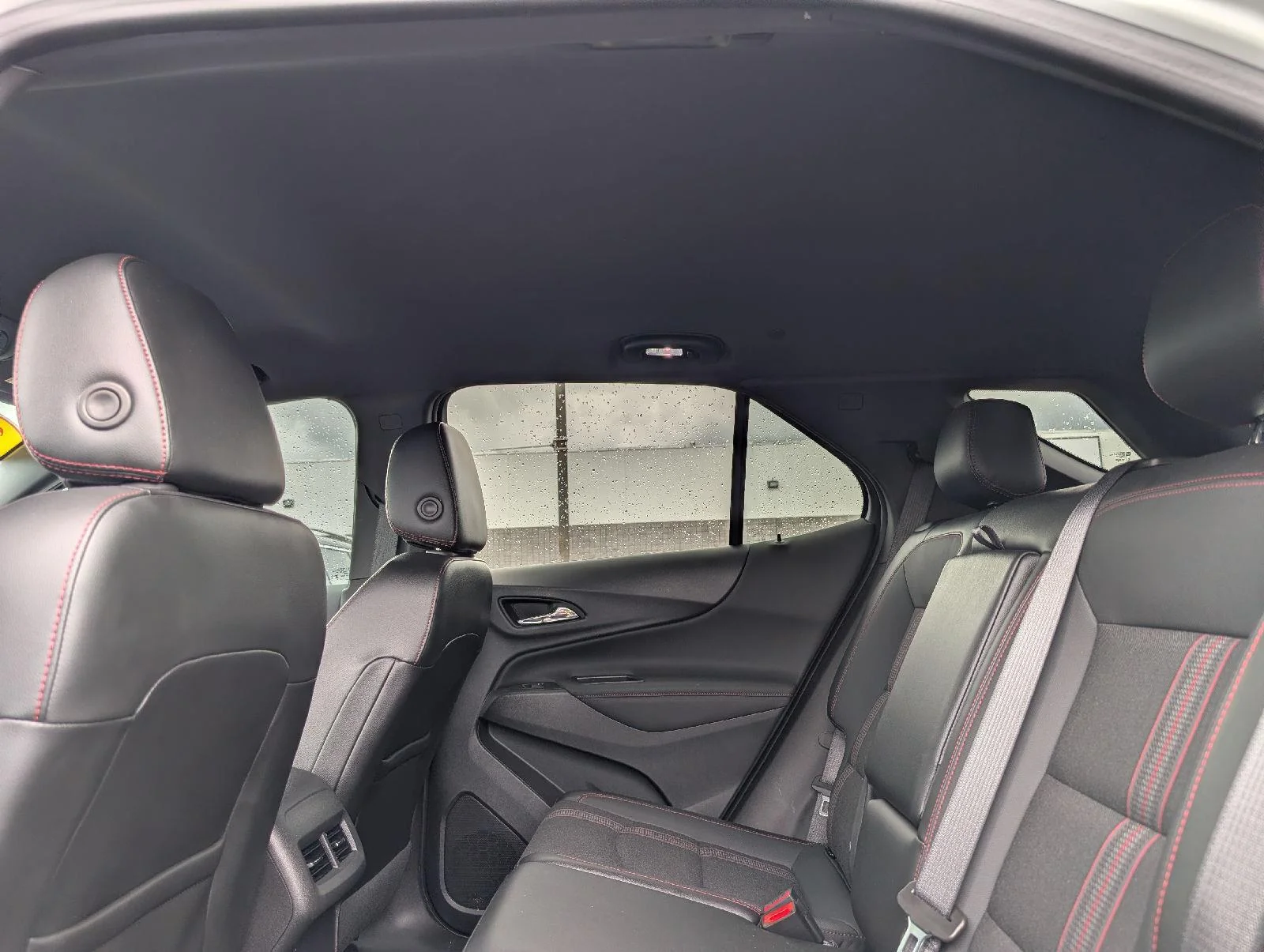 Used 2023 Summit White Chevrolet RS image 9