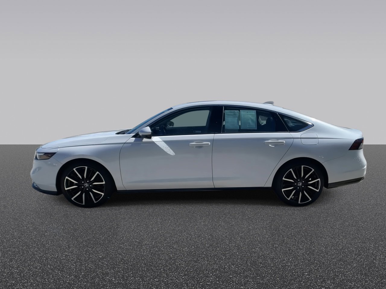 2024 Honda Accord Hybrid Touring - Photo 34