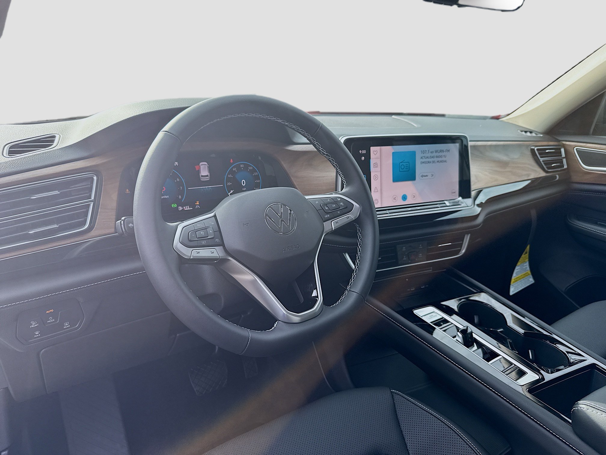 New 2026 Green Volkswagen 2.0T SE w/Technology image 9