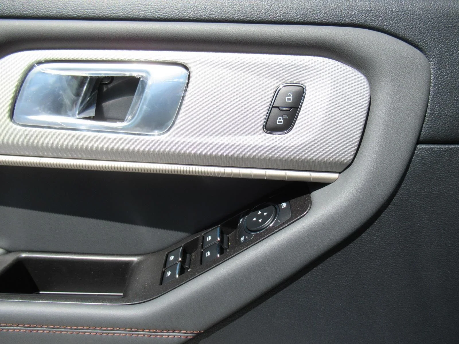 New 2026 Carbonized Gray Metallic Ford Active 100A image 20