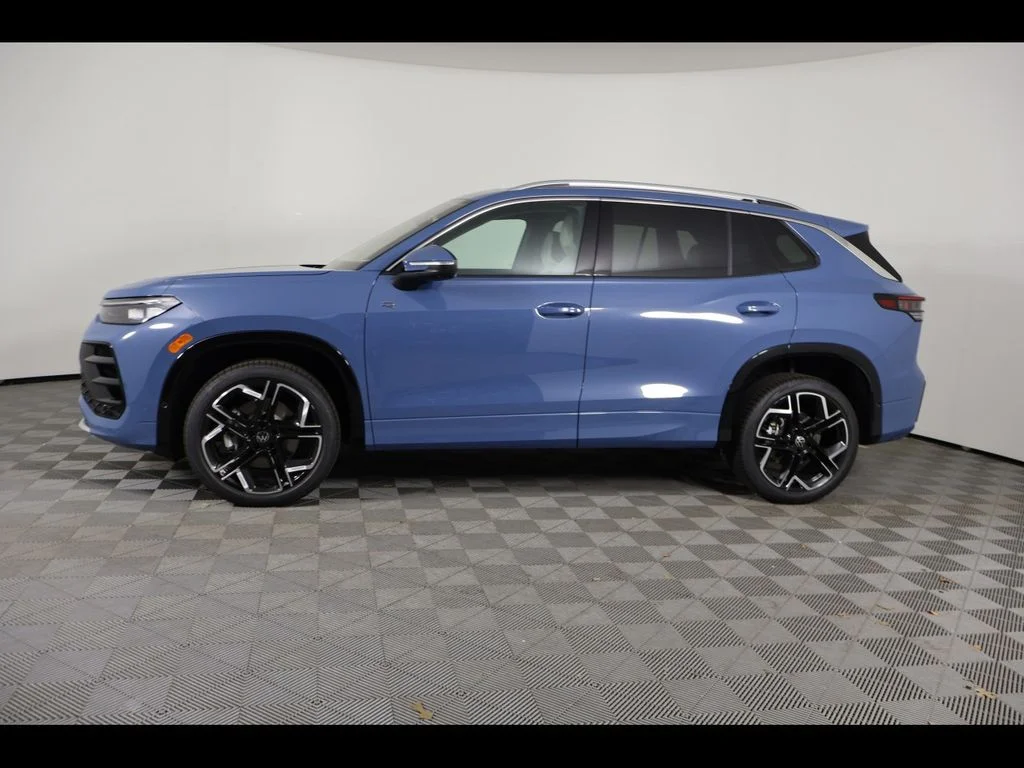 New 2026 Blue Volkswagen SEL R-Line Turbo image 2