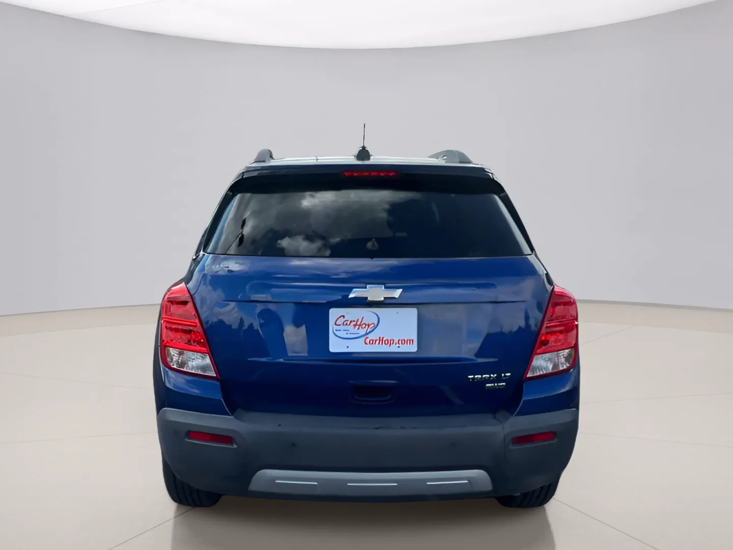 2015 Chevrolet Trax LT photo 2