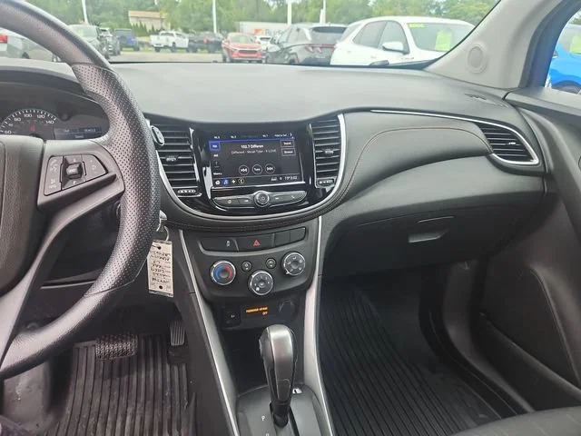 Used 2020 BLACK CHERRY METALLIC Chevrolet LT image 17