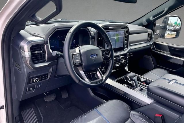 Used 2025 White Ford Platinum image 10