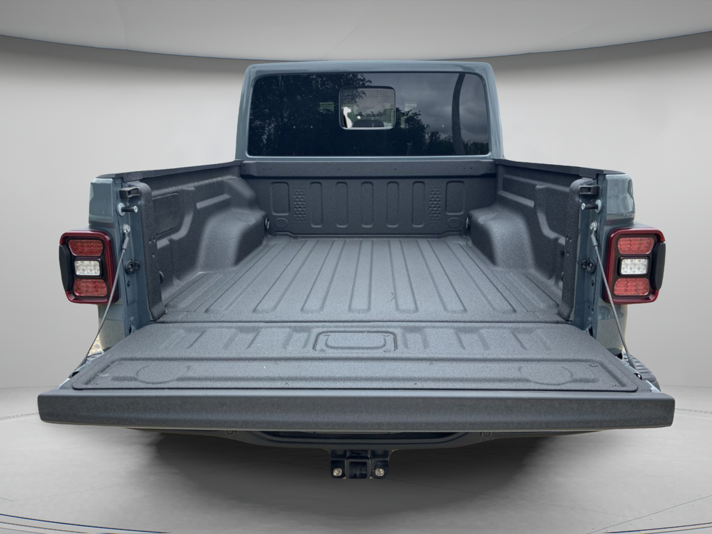 New 2026 Anvil Clear-Coat Exterior Paint Jeep Rubicon X image 23