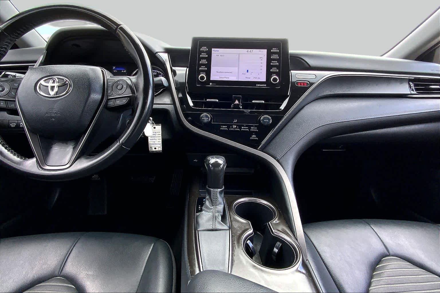 Used 2021 Midnight Black Metallic Toyota SE image 15