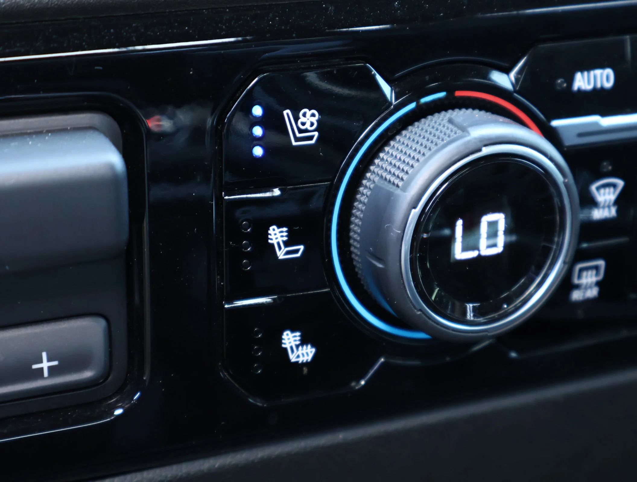 Used 2022 Black Chevrolet LTZ image 5