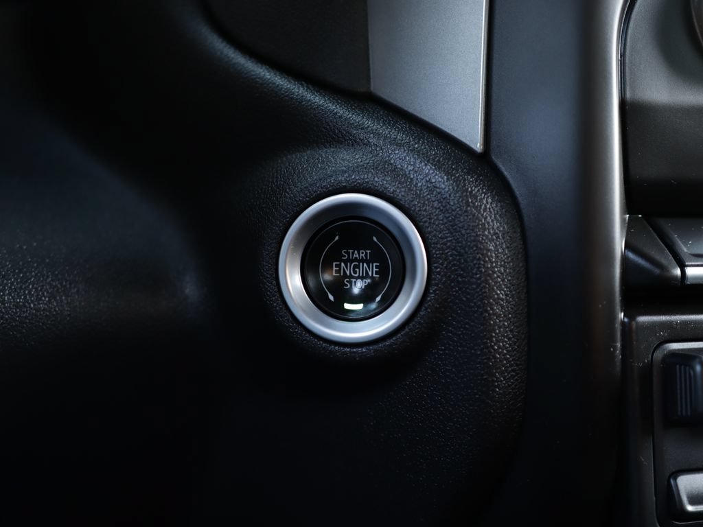 Used 2023 Summit White Chevrolet Custom Trail Boss image 18