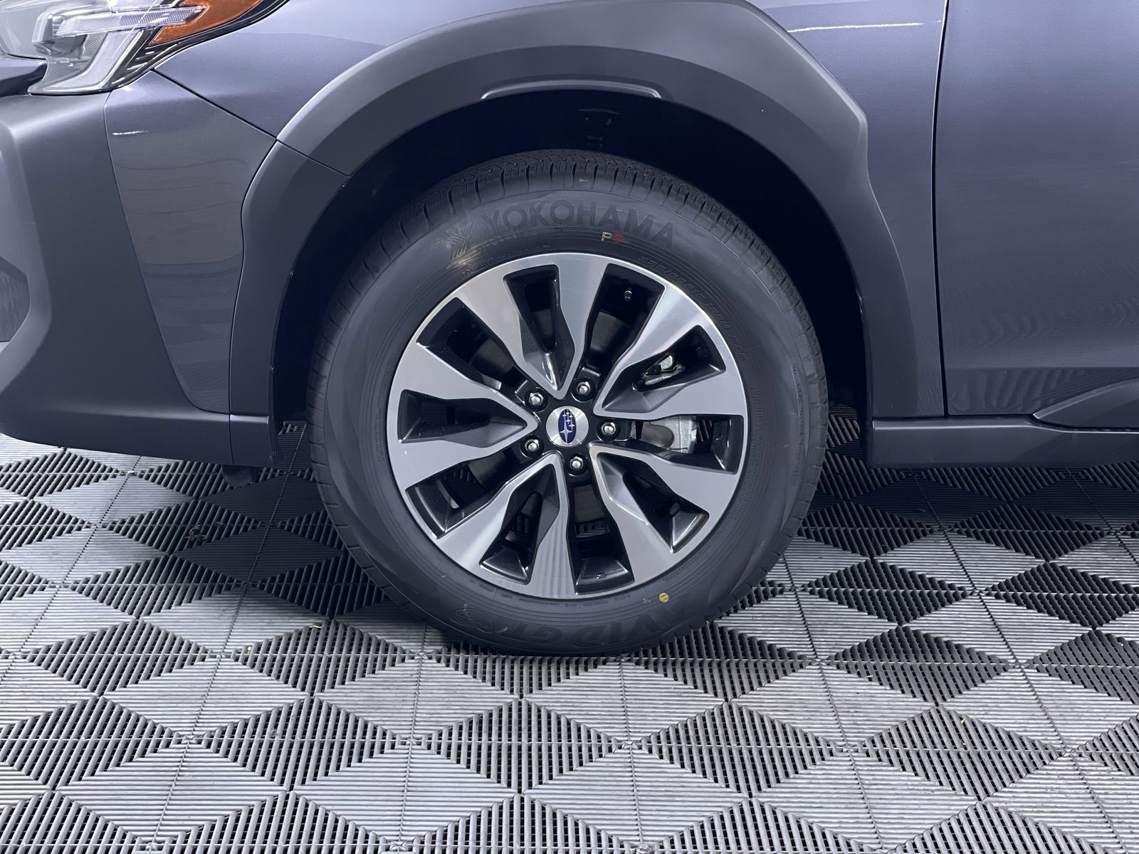 2025 Subaru Outback Limited - Photo 24