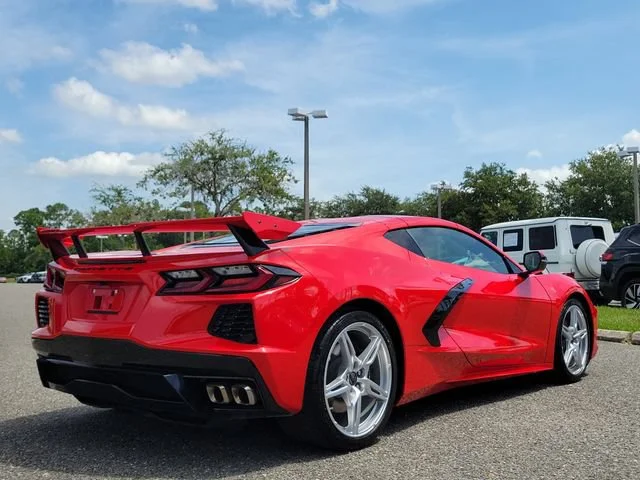 2024 Chevrolet Corvette 2LT - Photo 10